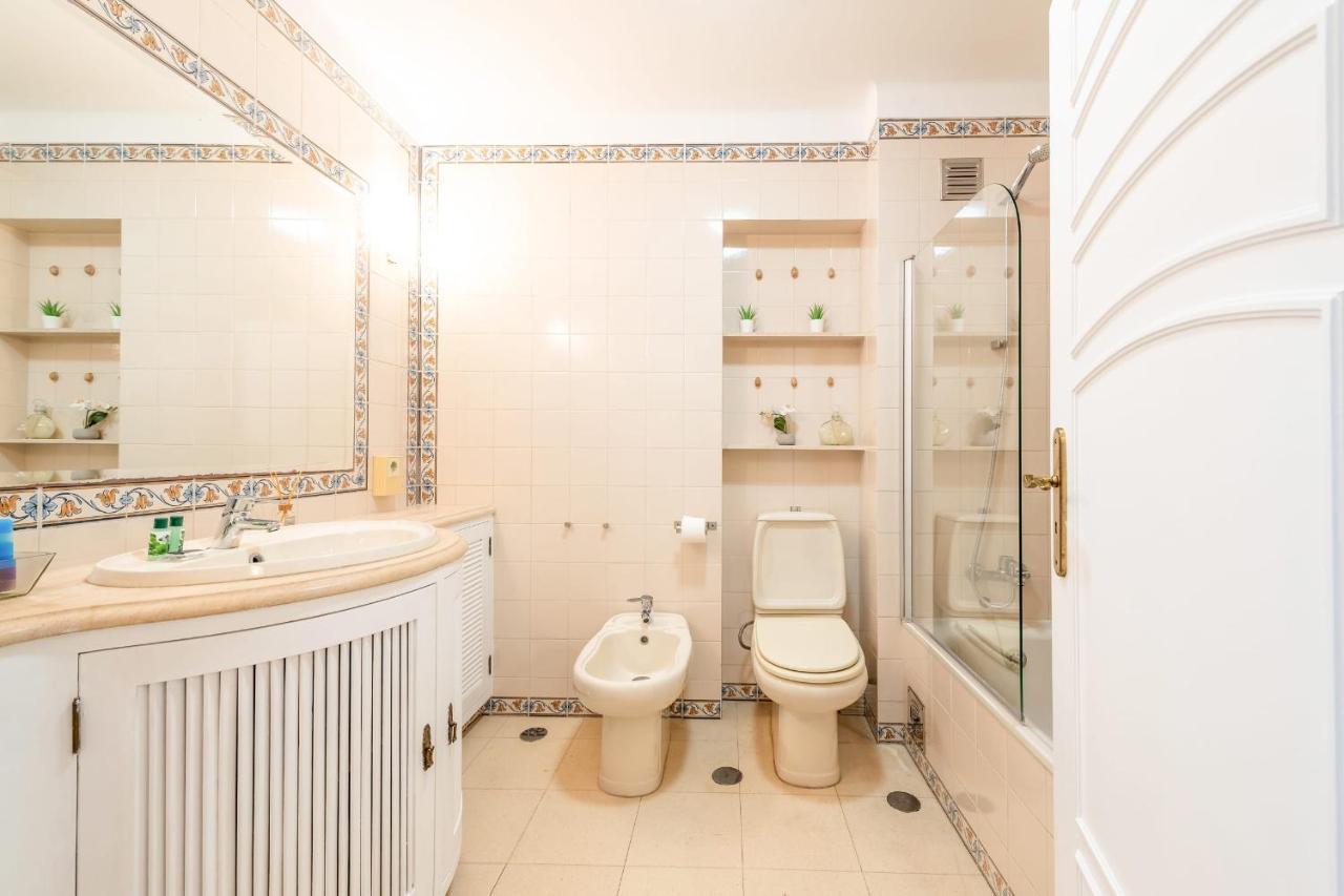 Guestready - Minimalist Downtown Apt With Terrace Apartment Каркавелос Екстериор снимка
